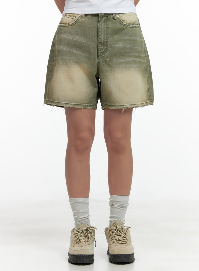 distressed-washed-shorts-cl417 / Green