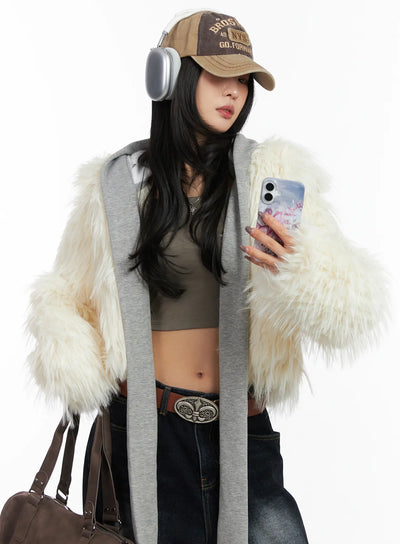 chic-faux-fur-cropped-jacket-cd509 / Light beige