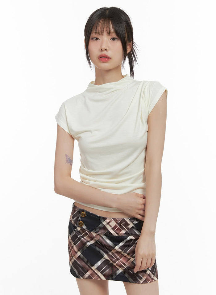 slimline-turtleneck-croptop-cs412 / Light beige