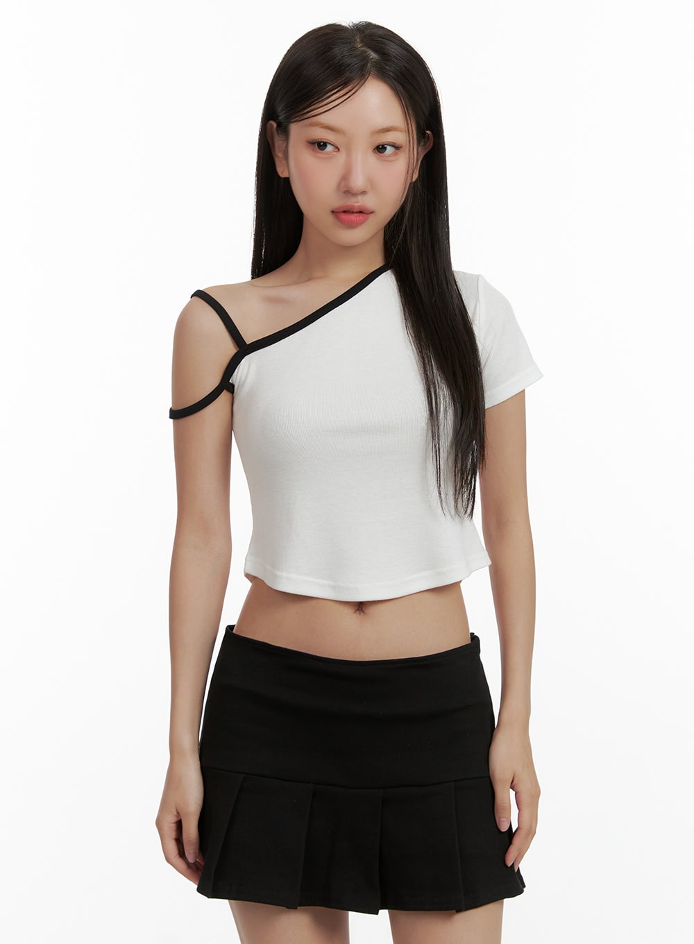 one-shoulder-crop-tee-cu407 / Light beige