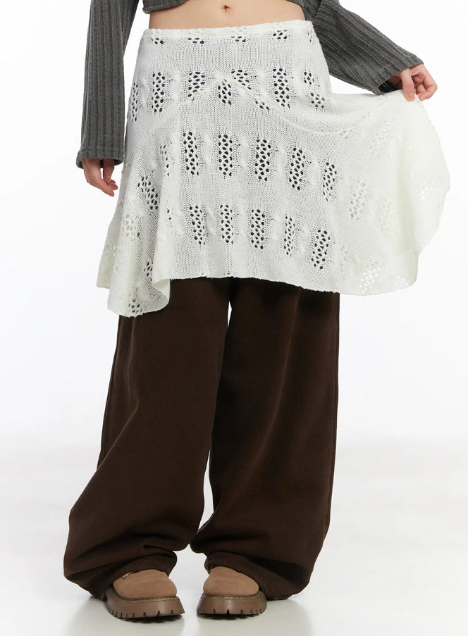 layered-knit-flare-midi-skirt-cd531 / Light beige