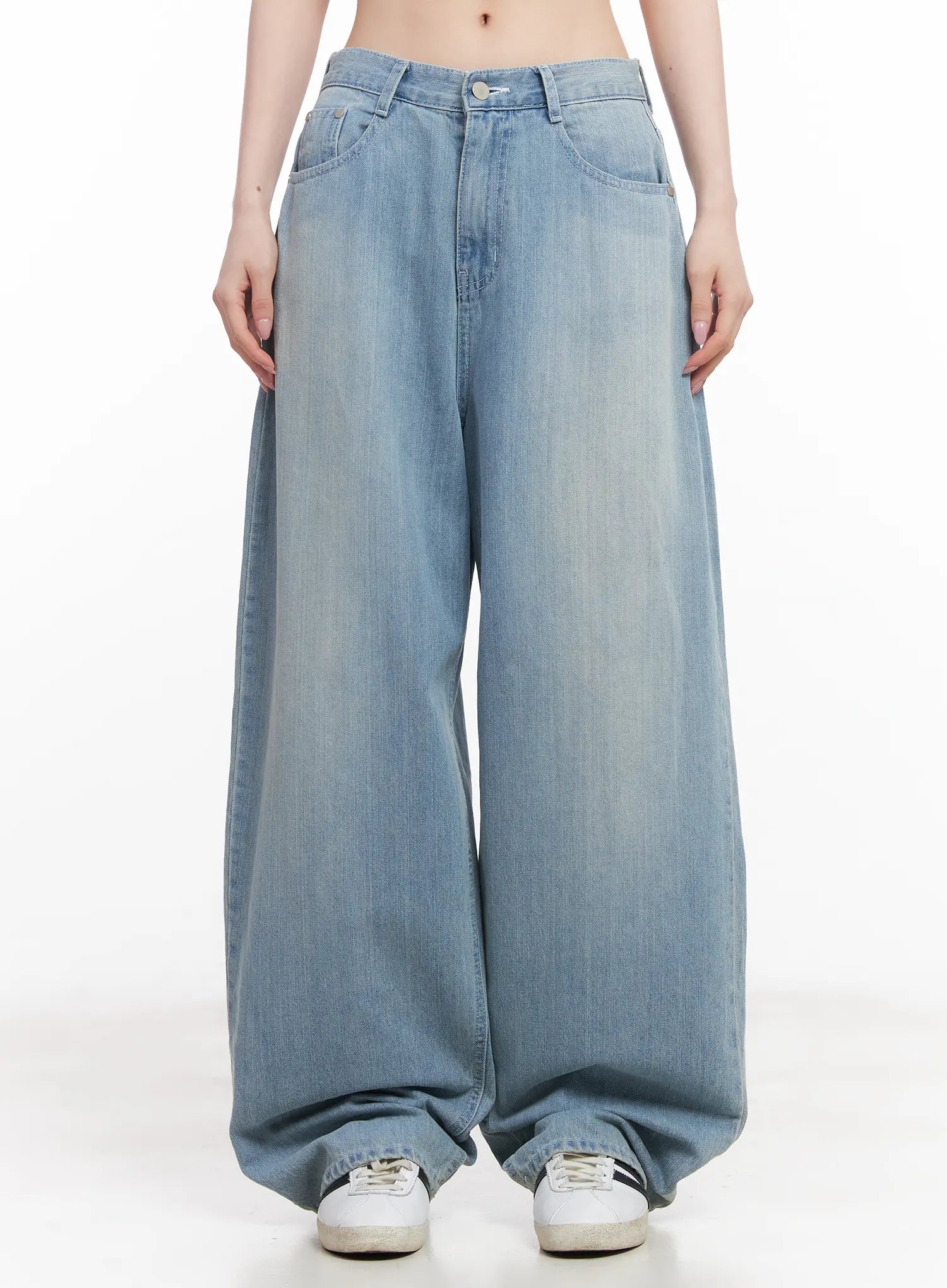 rose-washed-baggy-jeans-cu511 / Light blue