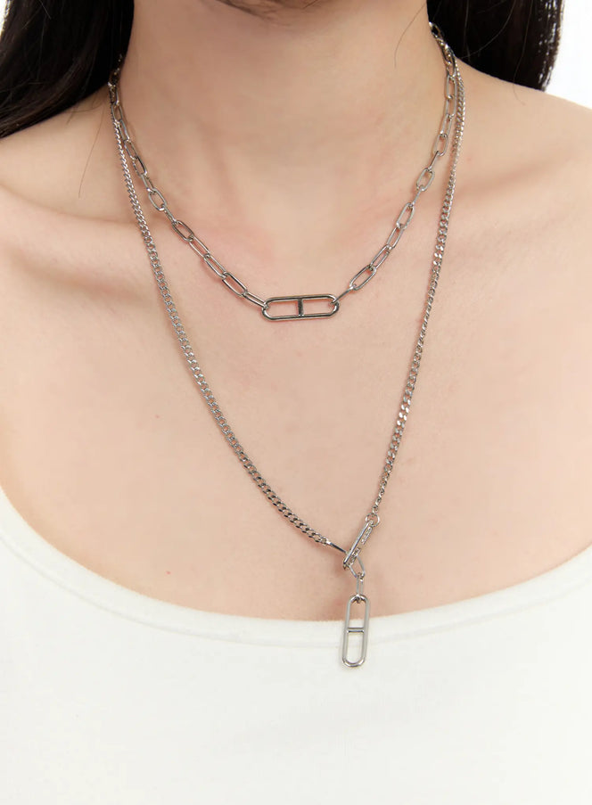 quattro-layered-chain-necklace-ca508 / Silver