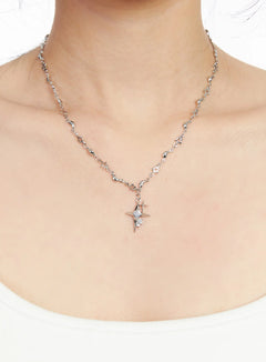 star-pendant-necklace-cj523