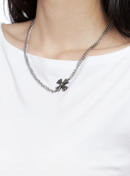 layered-chain-pendant-necklace-cl501