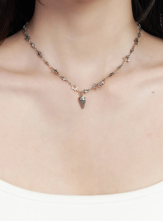 star-chain-cone-pendant-necklace-cj523