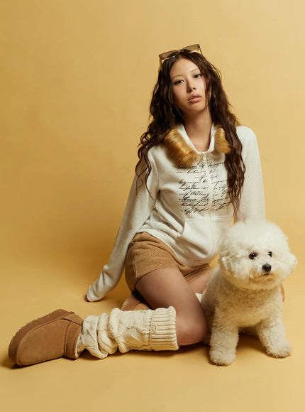 graphic-faux-fur-trim-zip-up-hoodie-cd512 / White