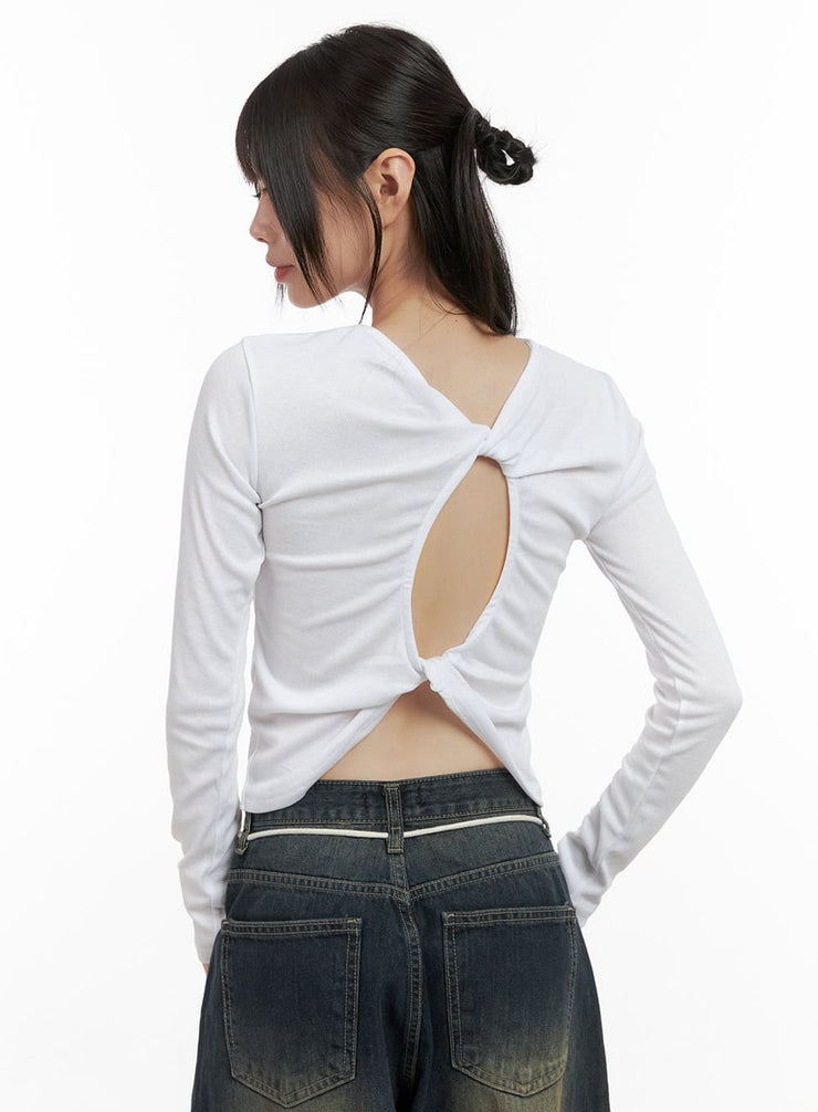 twist-detail-crop-top-cs410 / White