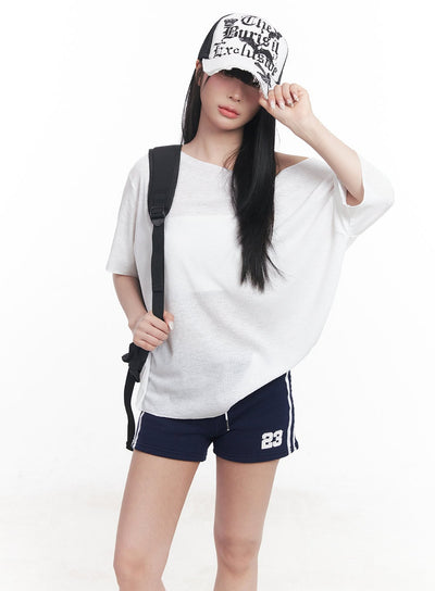 sheer-loose-fit-off-shoulder-top-cy527 / White