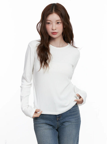 crew-neck-long-sleeve-top-cg520 / White