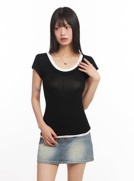 slim-fit-slightly-sheer-top-ia528