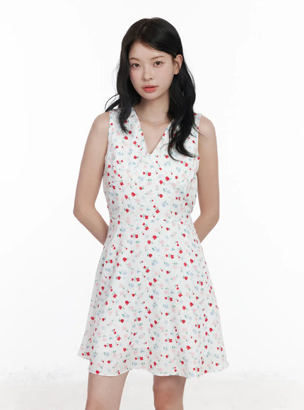 patterned-v-neck-sleeveless-mini-dress-ca509