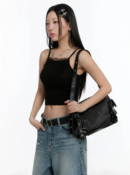 glossy-pocket-shoulder-bag-im509