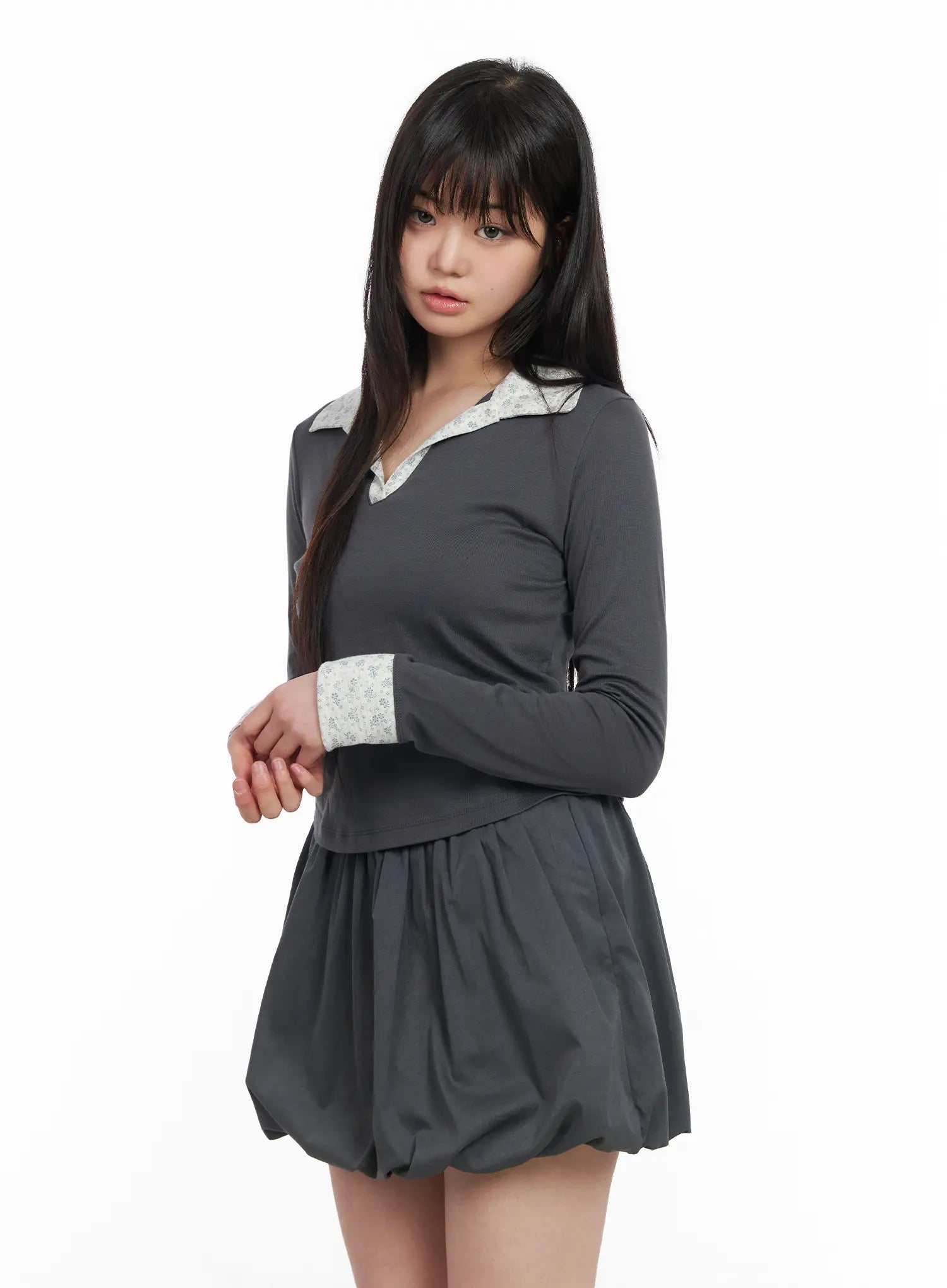 two-tone-collar-floral-long-sleeve-tee-cm513