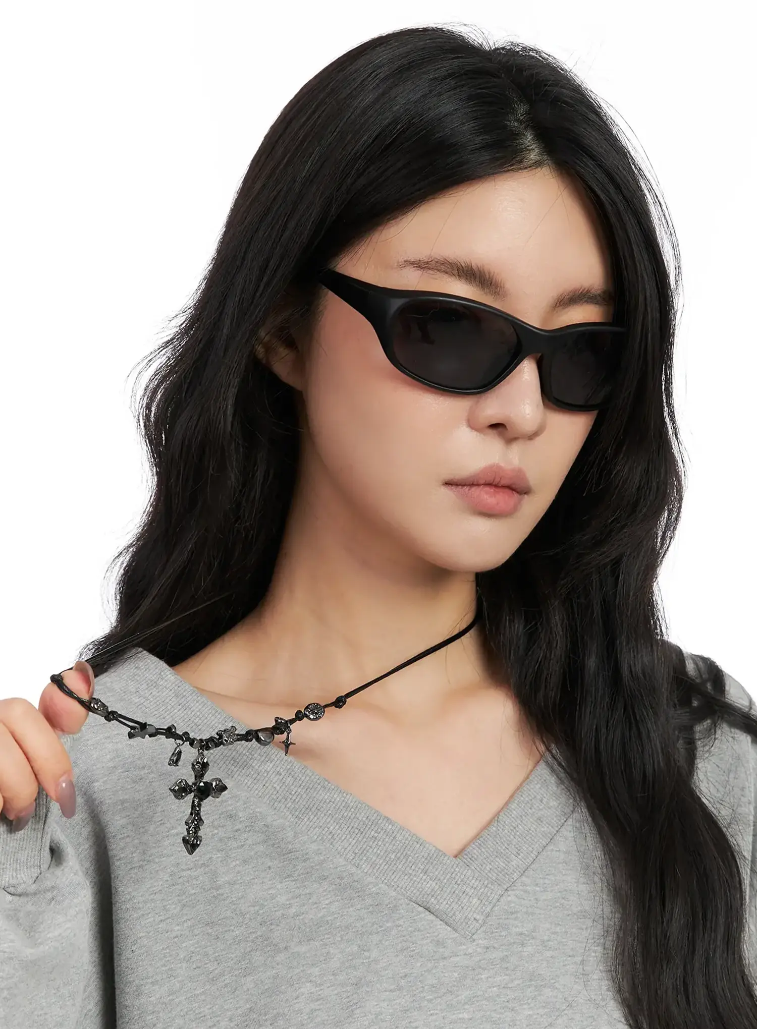 Bold Metallic Pendant Cord Necklace IN510