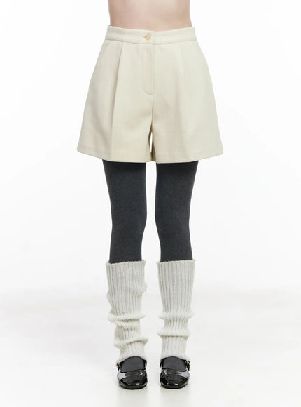 minimalist-cream-tailored-shorts-cj519
