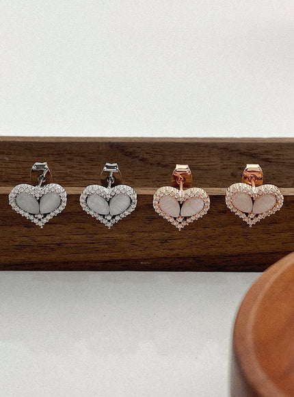 bloom-faux-pearl-heart-earrings-ia517