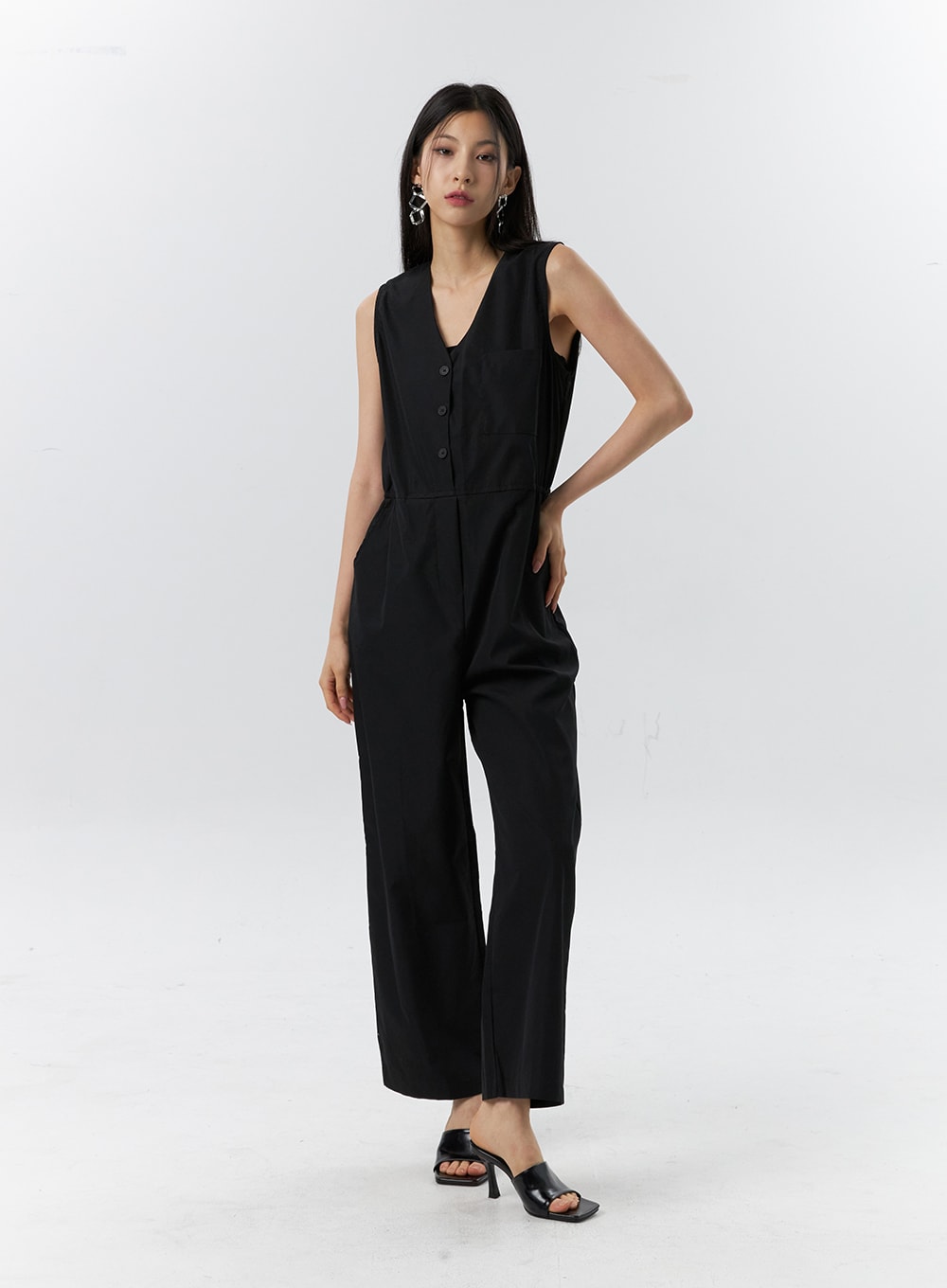 V-Neck Jumpsuit IL326 - Korean Women's Fashion | LEWKIN – LEWKIN - EUROPE