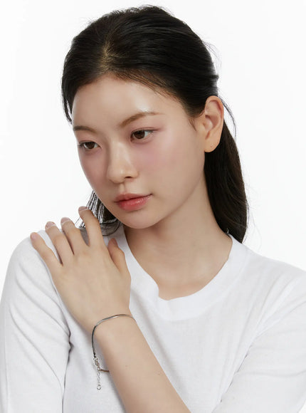 minimalist-bracelet-f502