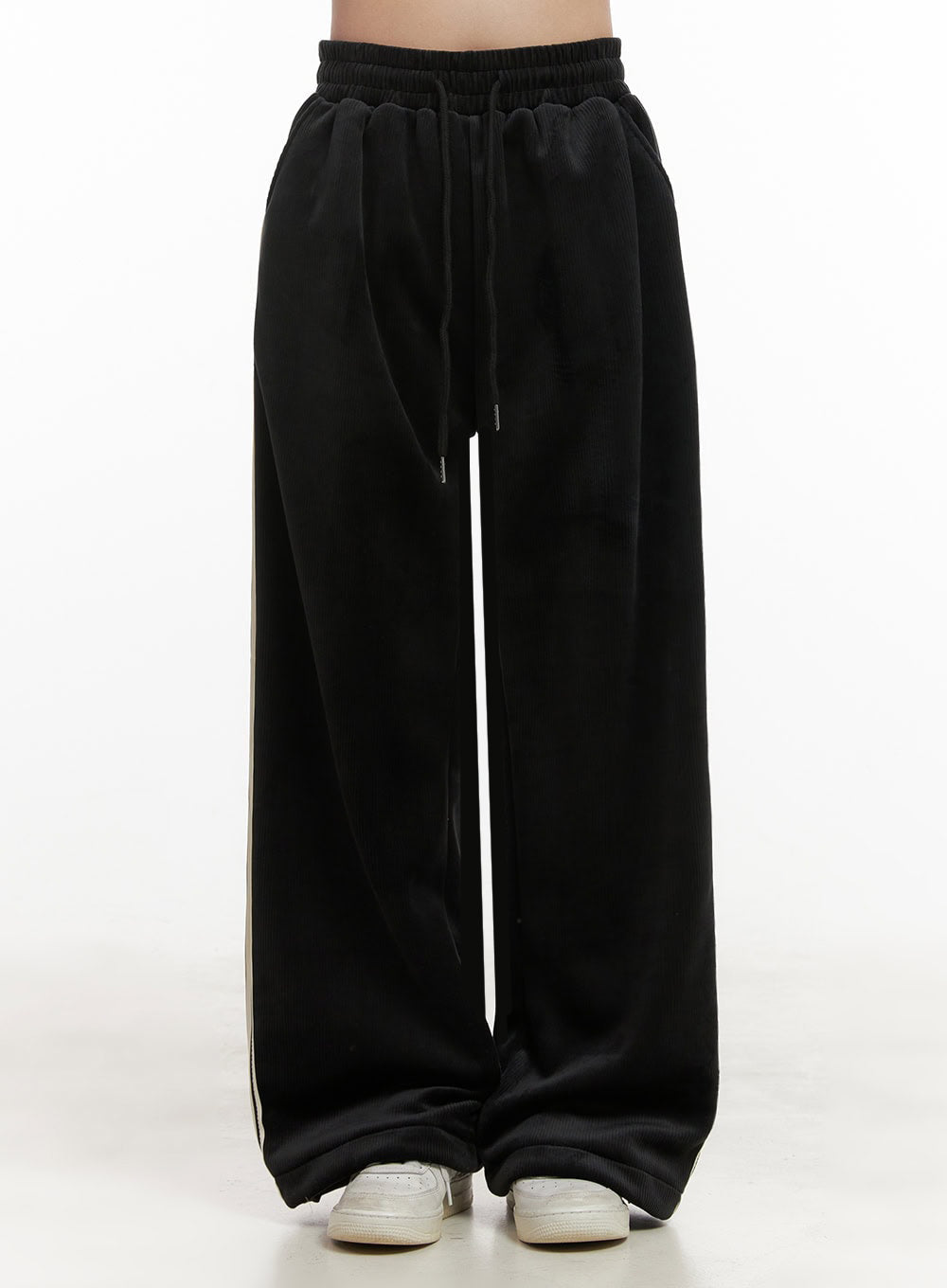 Warm Winter Trackpants IJ510