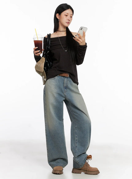 elani-light-washed-wide-leg-jeans-is508