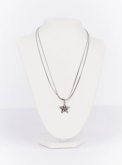 star-charm-necklace-in514