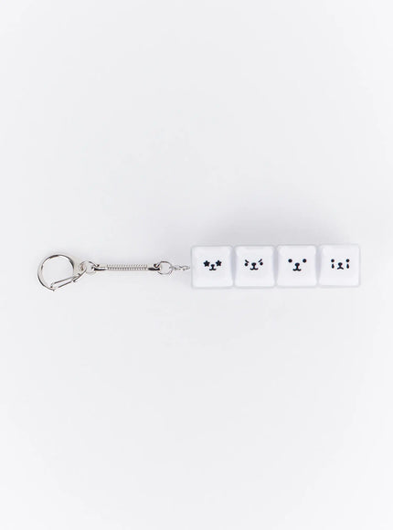 character-4-keycap-keychain-ia524