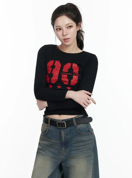 retro-style-graphic-long-sleeve-top-if502
