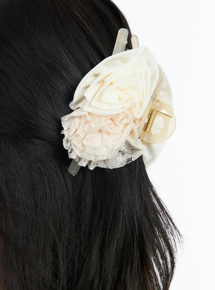 Rose Claw Hair Clip with Lace Detail CM519