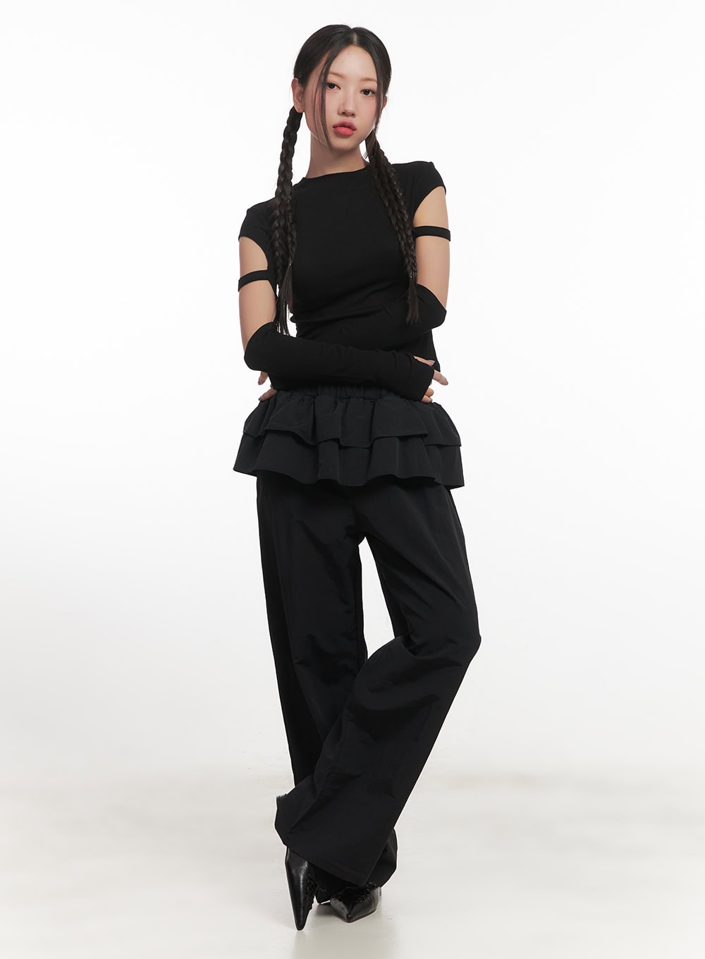 ribbed-cut-out-crop-top-cf524