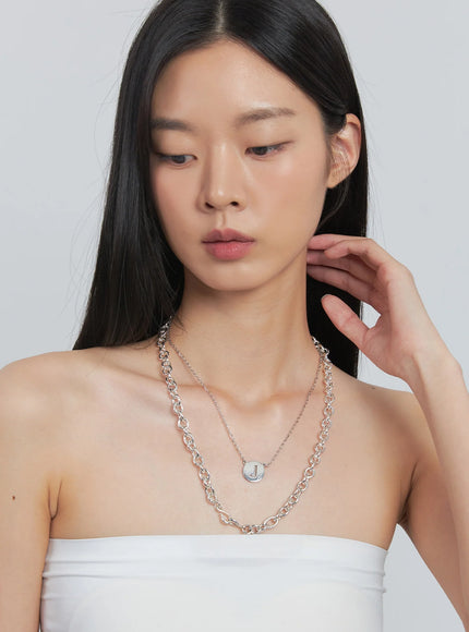 alice-two-line-chain-and-l-pendant-necklace-iu512