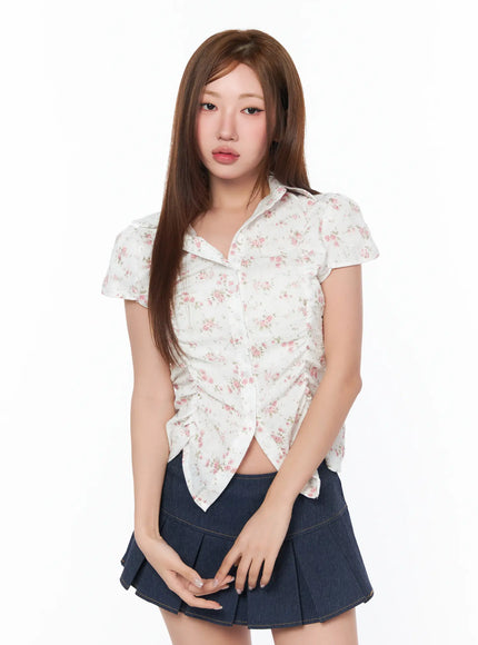 ruched-floral-button-up-blouse-ca514