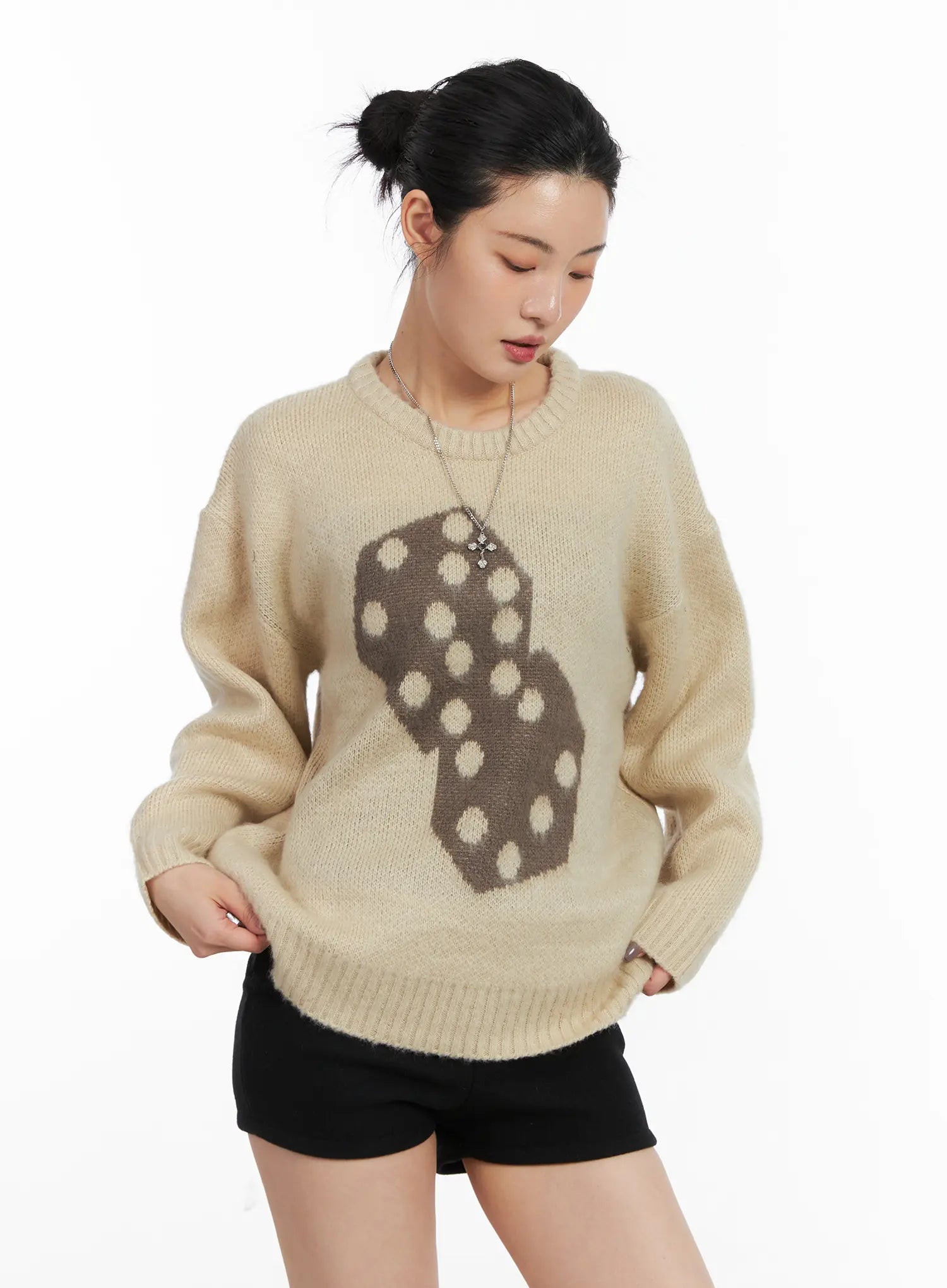 oversized-polka-dot-knit-sweater-cd508