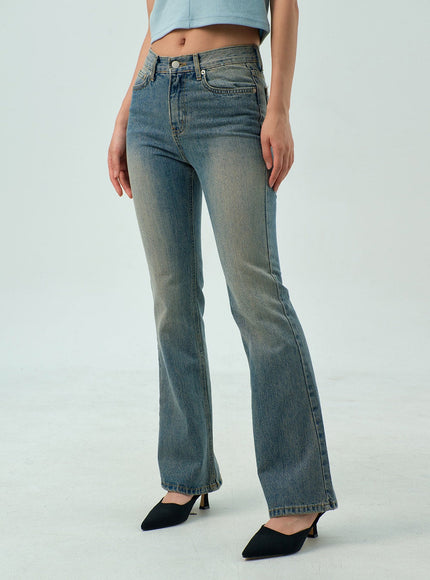 slim-fit-bootcut-jeans-cy326