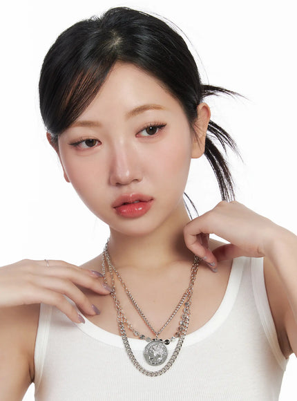 bold-multi-layer-y2k-necklace-cf503