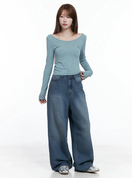 margot-low-rise-washed-wide-leg-jeans-cs501