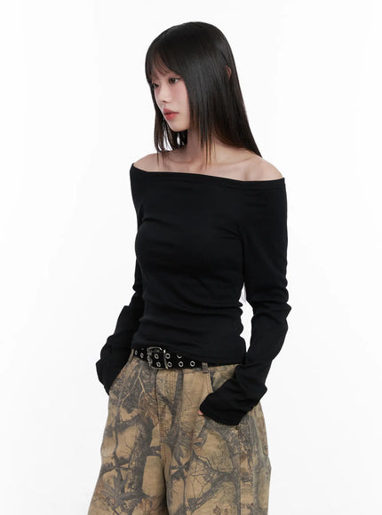 basic-off-shoulder-long-sleeve-cn510
