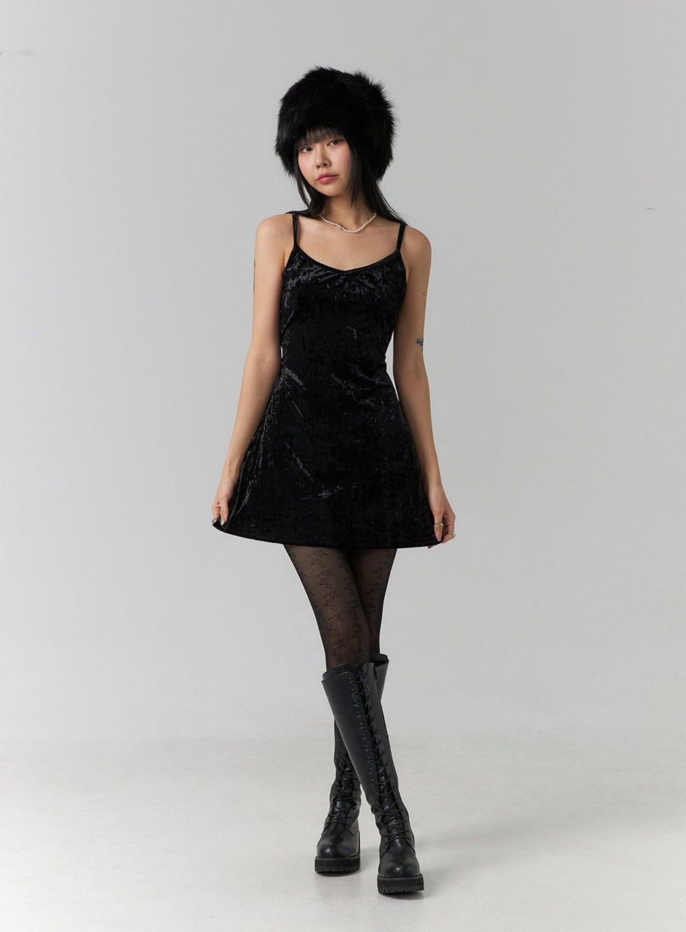 flare-velvet-mini-dress-cd308