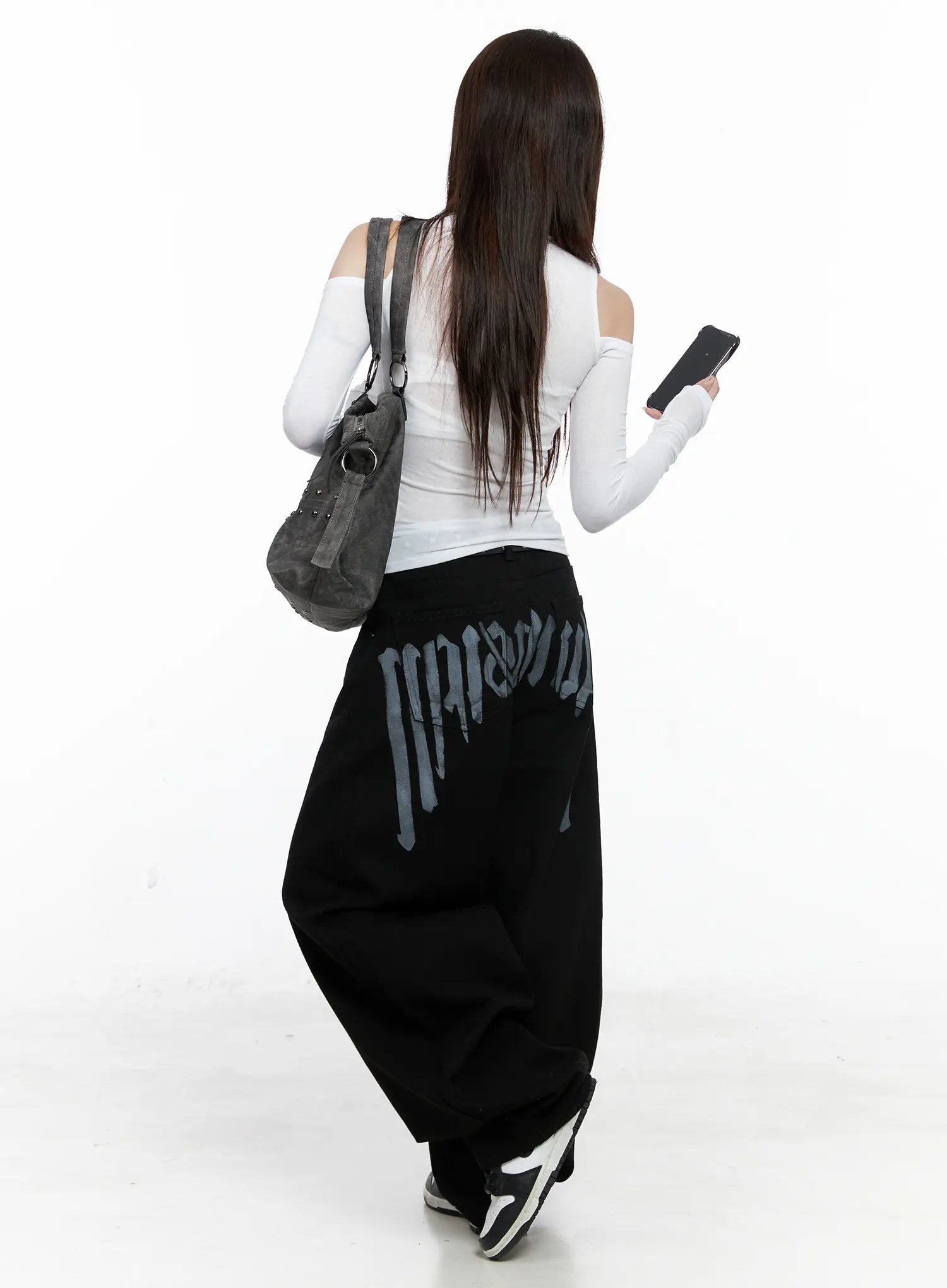baggy-black-graphic-cotton-pants-co521