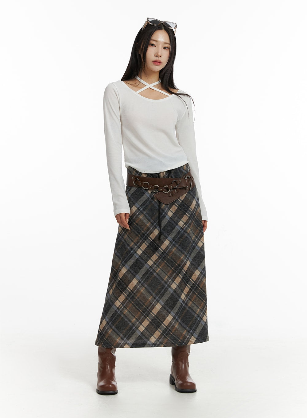 halter-neck-long-sleeve-top-cf401