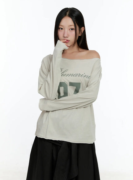 07-off-shoulder-long-sleeve-top-cs518