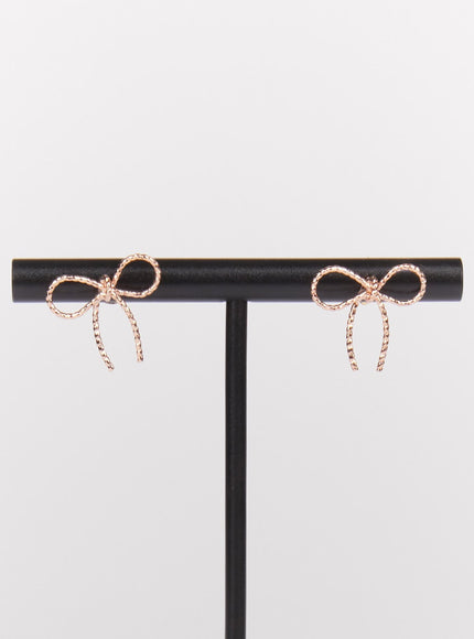 rose-knot-ribbon-earrings-im531