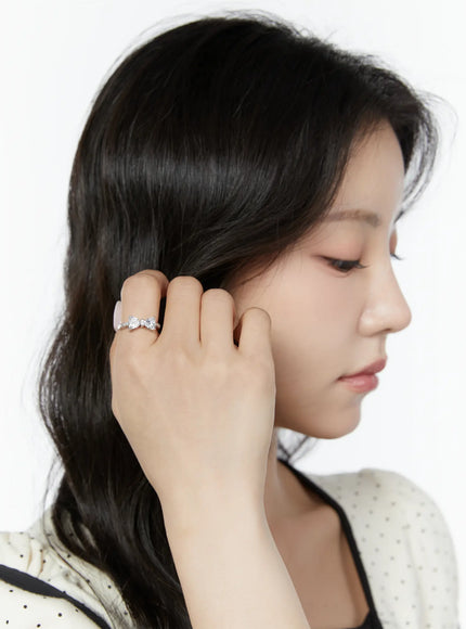 bow-cubic-ring-iy511
