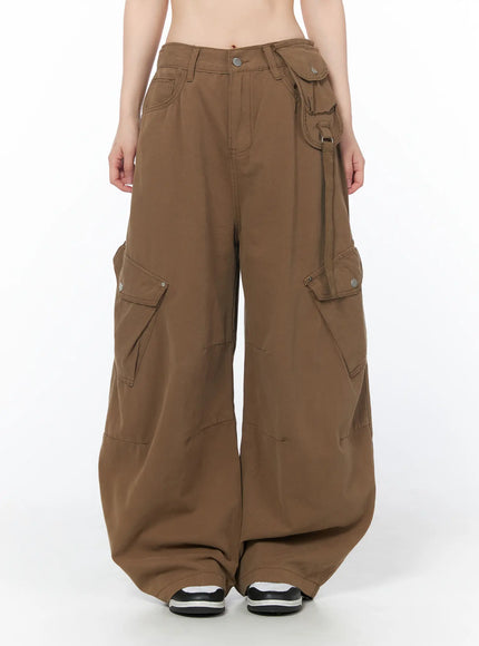 relaxed-fit-cargo-pants-cy506