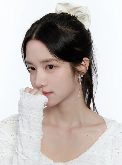 heart-faux-pearl-clover-drop-earrings-cg514