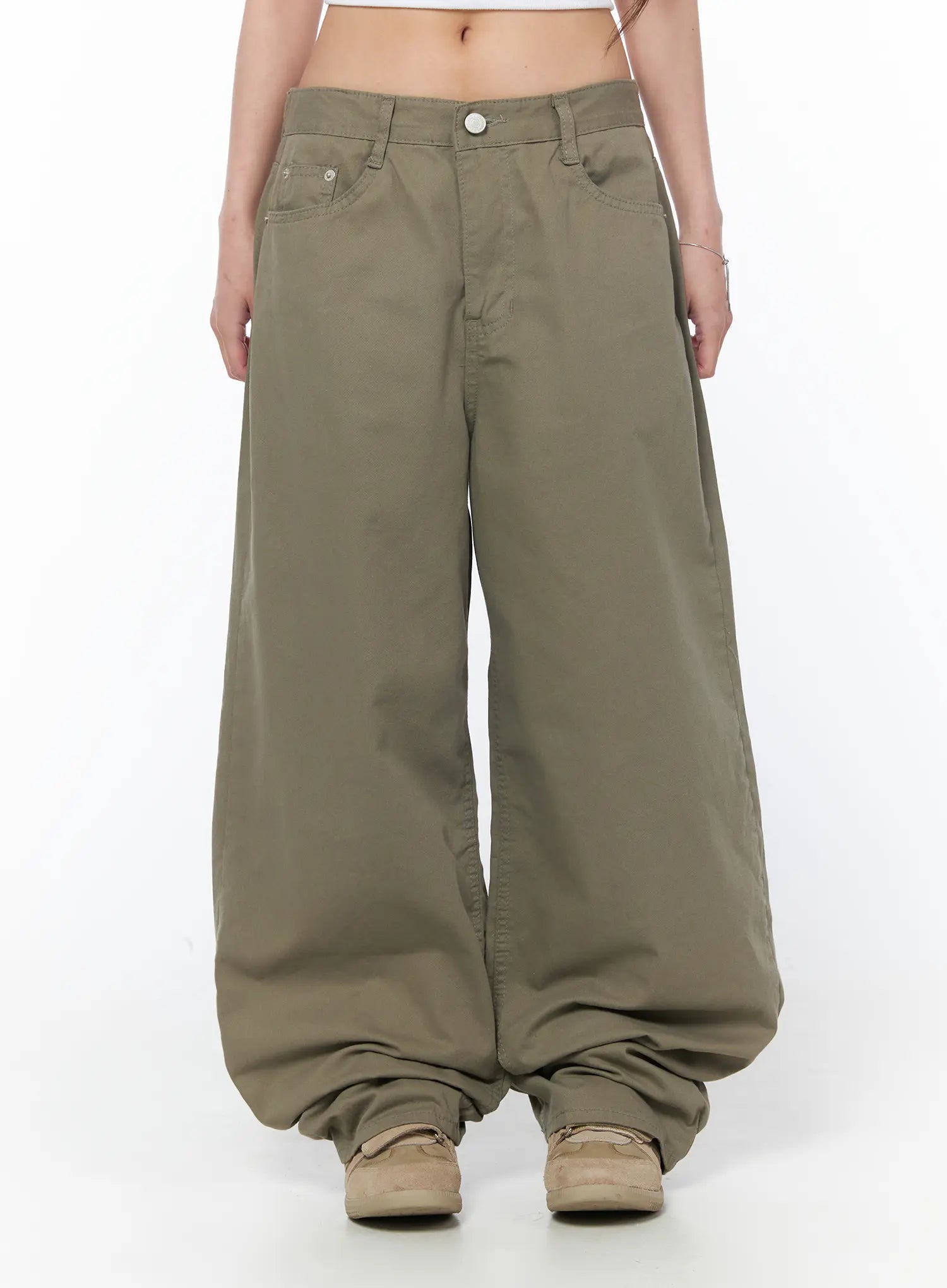 relaxed-fit-wide-leg-pants-cy529
