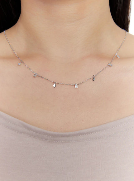 acc-geometric-drop-necklace-kc1008