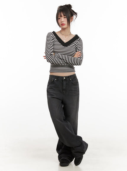 Striped V-Neck Cropped Sweater CJ506