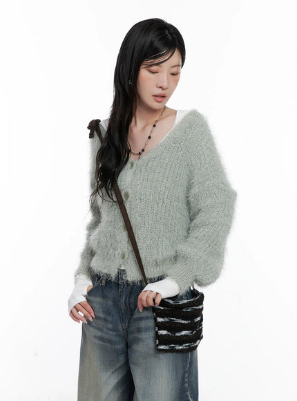 aubrey-striped-knit-shoulder-crossbody-cs529