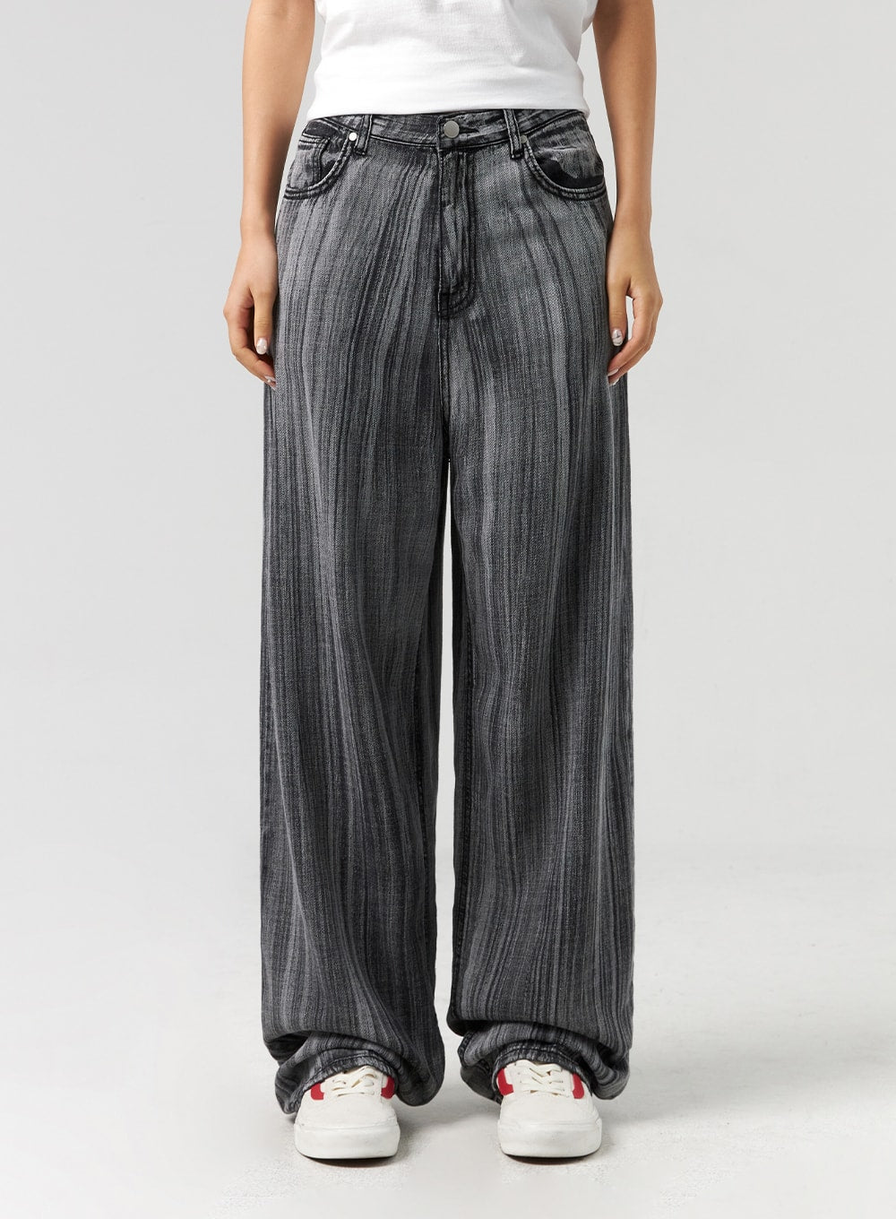 Stripe Baggy Jeans CL325 - Korean Women's Fashion | LEWKIN